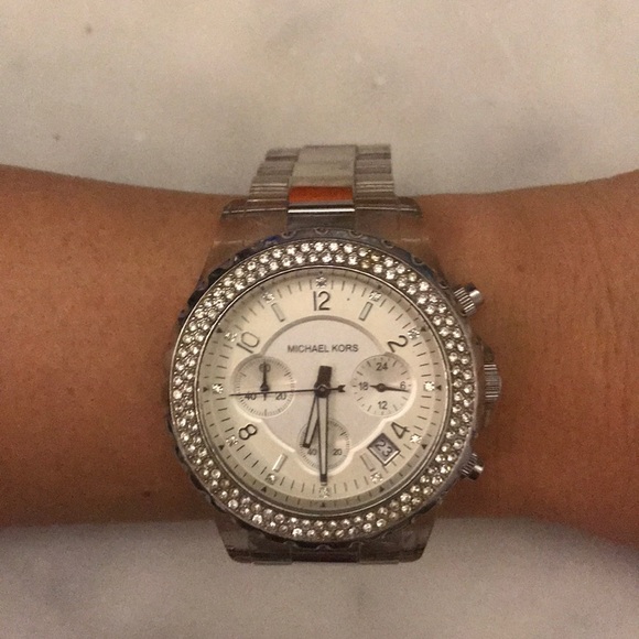 Watch - Picture 3 of 4